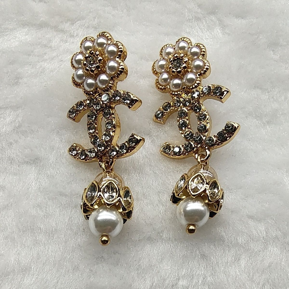 Fashion Retro Light Luxury Women's Earrings