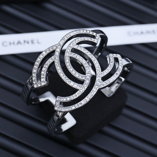 Summer Fashion Unique Women's Jewelry Bracelets