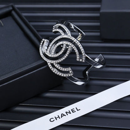 Summer Fashion Unique Women's Jewelry Bracelets