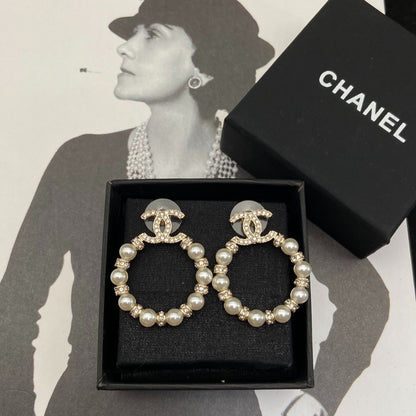 Fashionable women's elegant jewelry Earrings