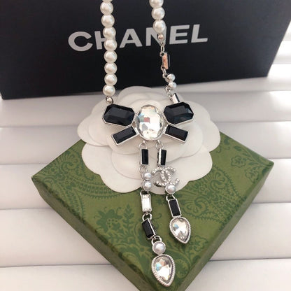 Fashionable ladies elegant jewelry suo'gu necklace