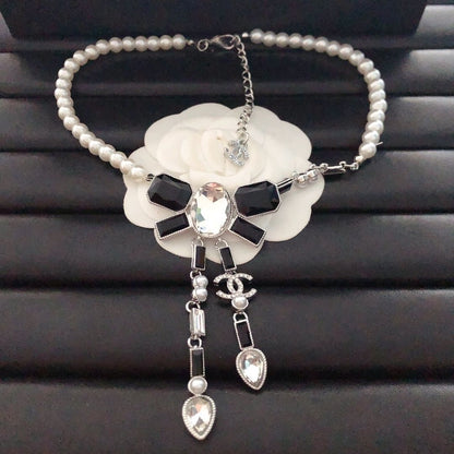 Fashionable ladies elegant jewelry suo'gu necklace