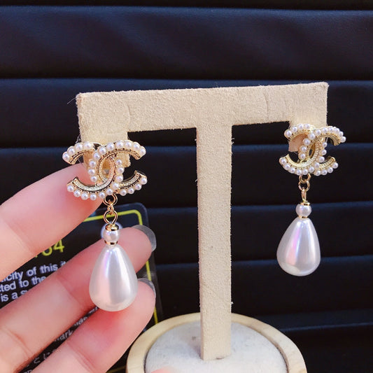 Women's Tassel Pearl Earrings