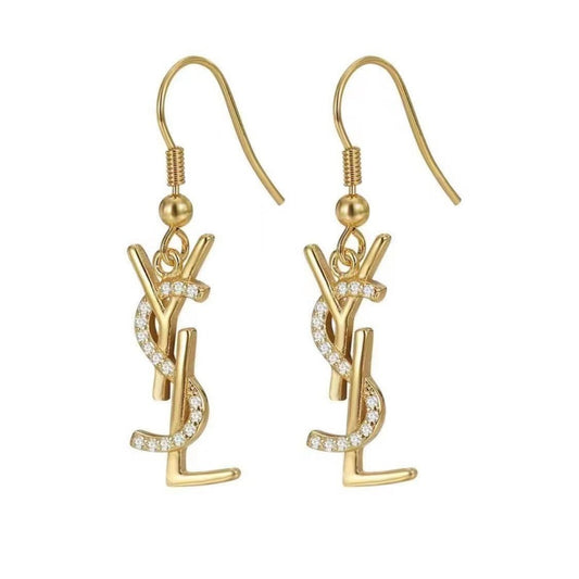 Fashionable Women's Earrings