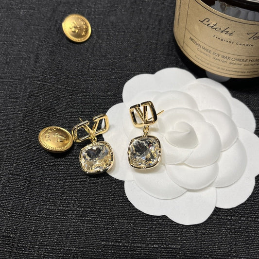 Luxury Fashion Gemstone Earrings for Women