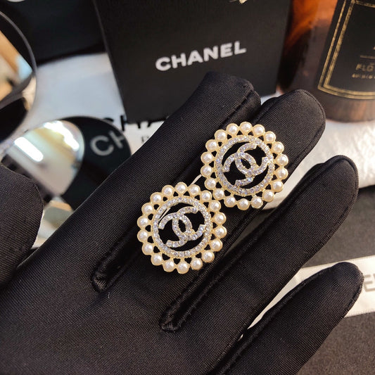 Fashionable Women's Earrings